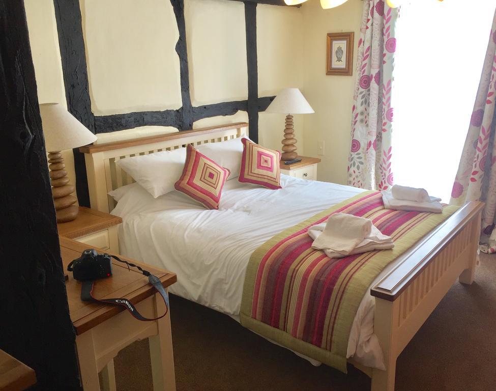 The Talbot Hotel Cleobury Mortimer Eksteriør bilde