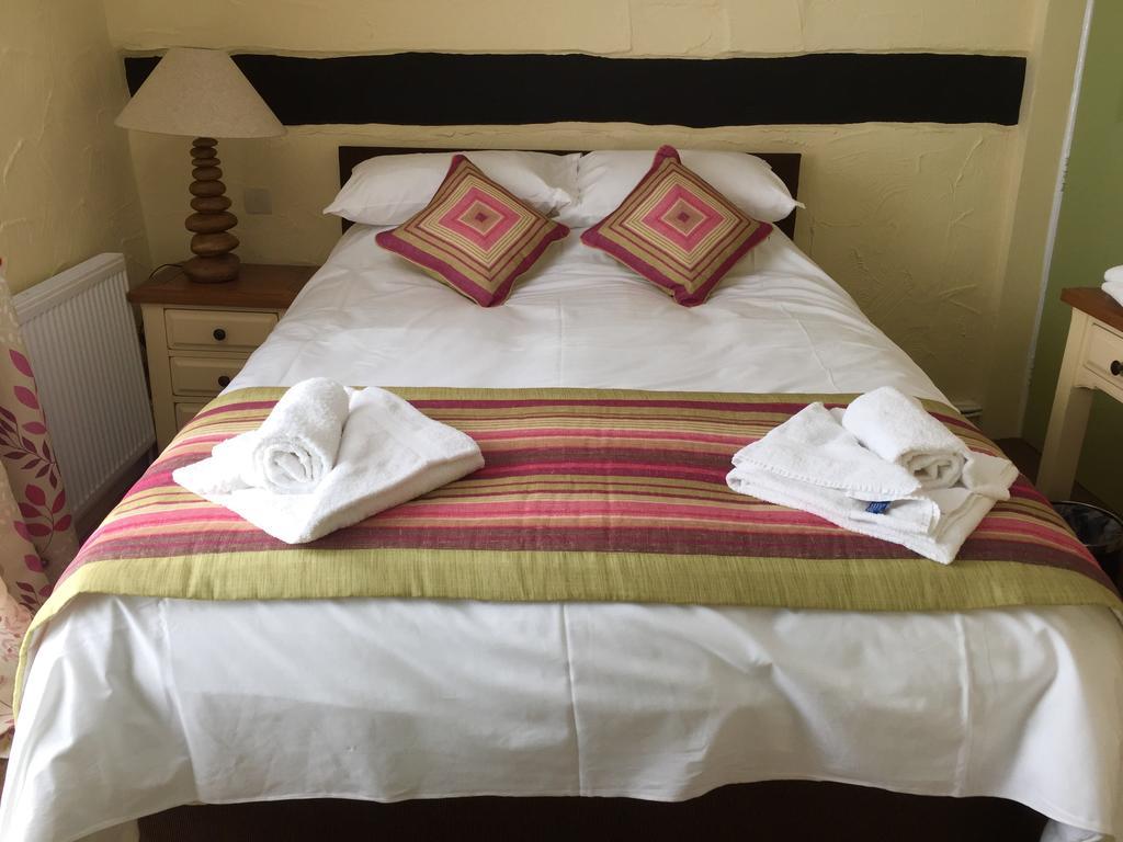 The Talbot Hotel Cleobury Mortimer Eksteriør bilde