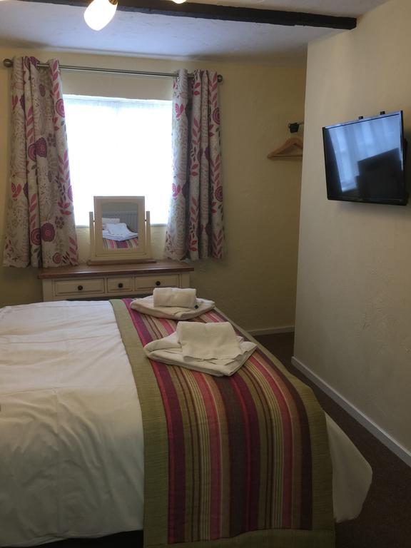 The Talbot Hotel Cleobury Mortimer Eksteriør bilde