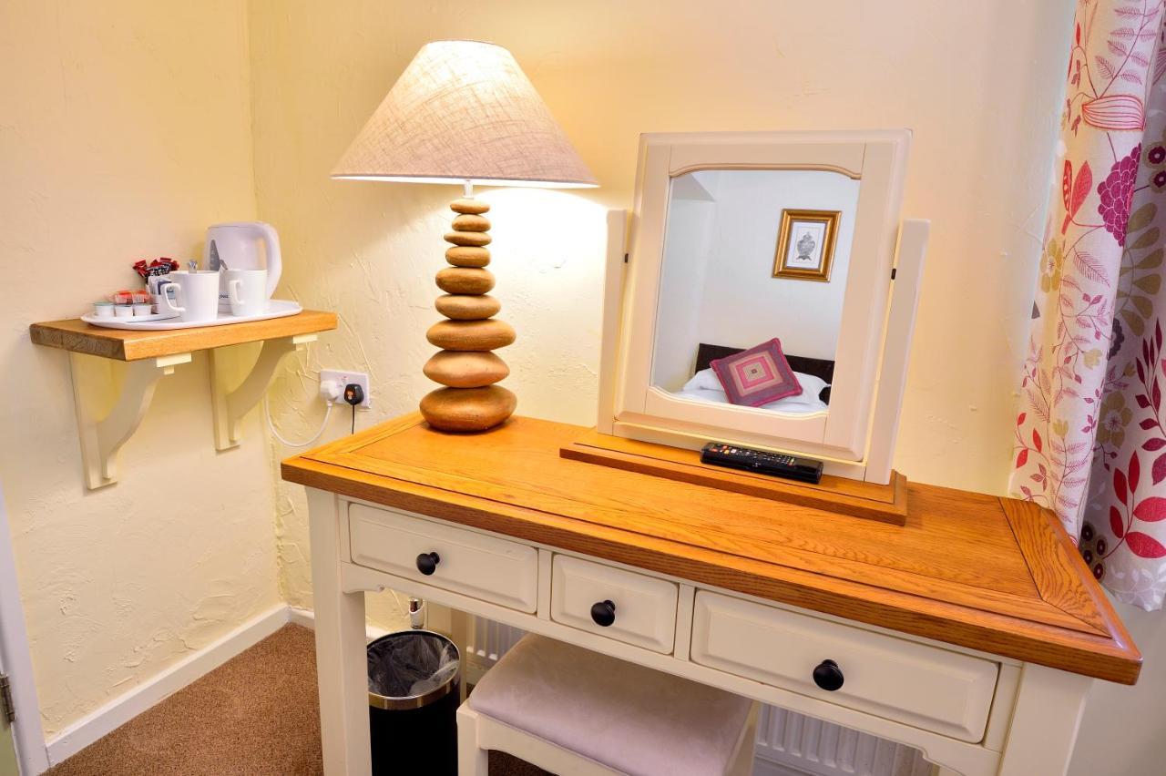 The Talbot Hotel Cleobury Mortimer Eksteriør bilde