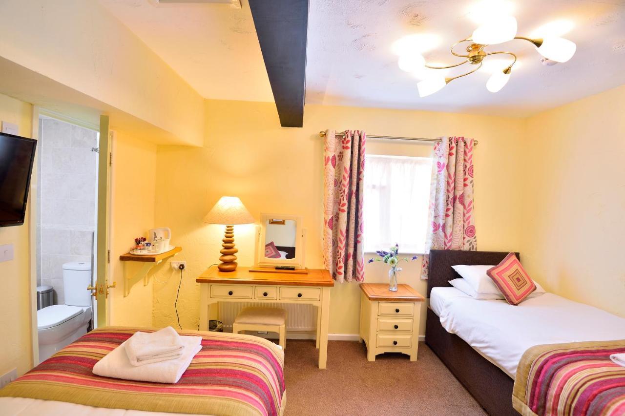 The Talbot Hotel Cleobury Mortimer Eksteriør bilde